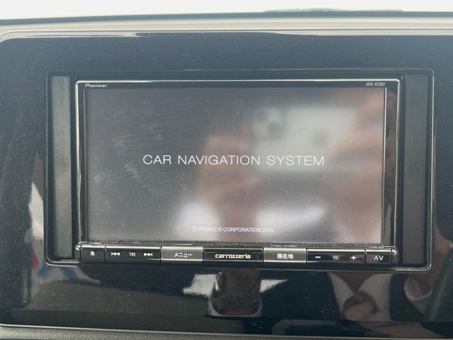 �y�i�r�Q�[�V�����z�g���₷���i�r�ŖړI�n�܂ł�������ē����Ă���܂��B�e��I�[�f�B�I�Đ��@�\���[�����Ă���A���Ԃ̉^�]������Ɋy�����Ȃ�܂�!!