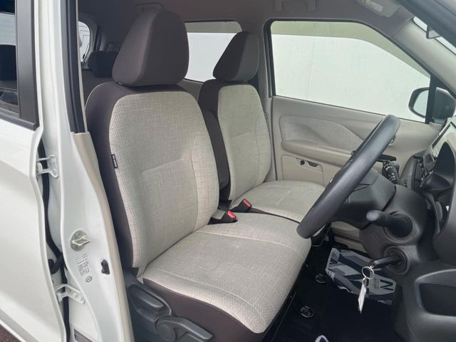 �^�]�ȃV�[�g���͎g�p�������Ȃ��A�ǍD�ȏ�ԂƂȂ��Ă��܂��B���J�Ɏg���Ă������Ƃ��悭�킩��܂��ˁB