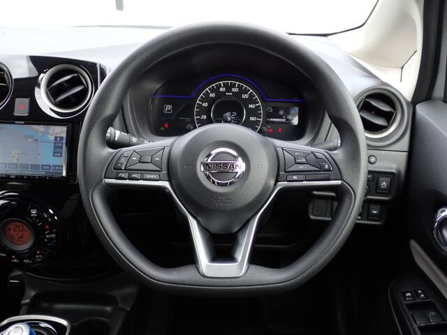 �傫�ȎC����Ȃ���ԗǂ��ł���B