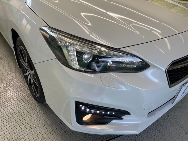 �yLED�w�b�h���C�g�z���V����ԑ��s�����ǍD�Ȏ��E���m�ۂ����S���ĉ^�]�ł��鍂�P�xLED�w�b�h���C�g�𑕔�!�_�����x�������A����d�͂��}�����Ă��܂��B