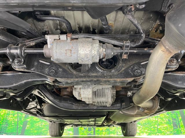 下回りがきれいなうちに、防錆加工の施工がオススメ。降雪地域はもちろん、沿岸部にお住いの方や、趣味でマリン・ウィンタースポーツをされる方にご好評いただいております。