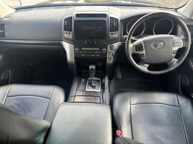 ご来店の際は一度ご連絡頂きましたらスムーズにご案内出来ます♪