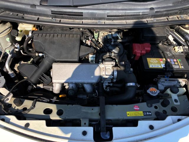 親切・丁寧な専門メカニックスタッフが応対!・車検・点検整備・事故等の修理などアフターサービスも安心。お車のカスタマイズもネクステージのサービススタッフまでご相談ください!