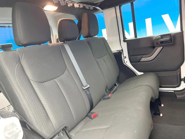 ���V�[�g�̎g�p��:�j��E�ւ�������Ȃ��A�����̒ʂ肫�ꂢ�ȏ�Ԃ��ێ����Ă���܂��B�܂��A�����N���[�j���O�E�R�[�e�B���O�����p�����������܂��B