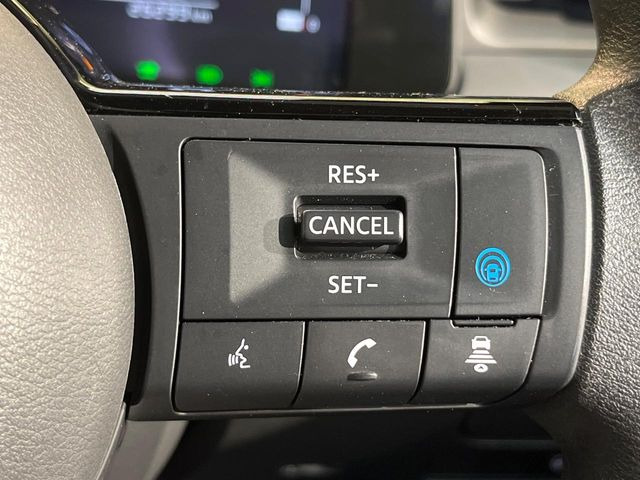 �y�v���p�C���b�g�z�������H�ł̒��������s���y��!!�a�؎��Ə��񑖍s�̃V�[���ŁA�A�N�Z���E�u���[�L�E�X�e�A�����O�������Ő��䂵�A�������^�]�̕��S���y�����Ă���܂���