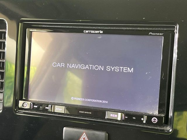 �y�i�r�Q�[�V�����z�g���₷���i�r�ŖړI�n�܂ł�������ē����Ă���܂��B�e��I�[�f�B�I�Đ��@�\���[�����Ă���A���Ԃ̉^�]������Ɋy�����Ȃ�܂�!!