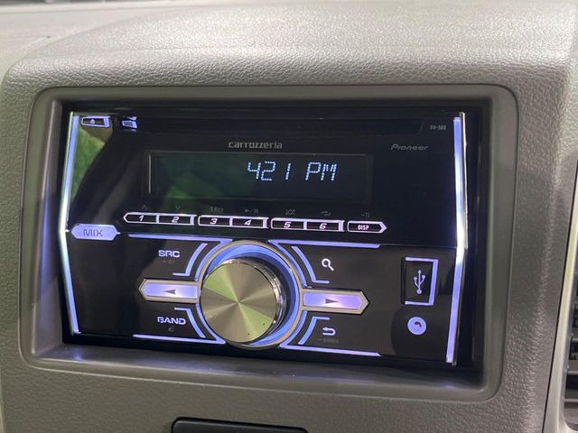 お好きな音楽を車内でお楽しみいただけます♪スピーカー交換・ウーハー追加などの音質向上や、最新ナビ・後席モニター等の取り付けも是非ご相談ください!