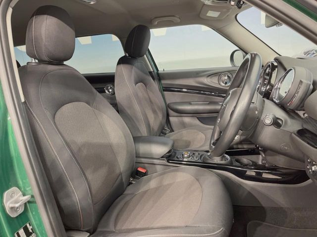 ●シートの使用感:破れ・へたりも少なく、ご覧の通りきれいな状態を維持しております。また、室内クリーニング・コーティングもご用命いただけます。