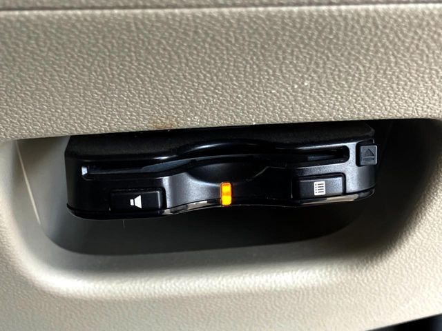 【ETC】高速道路の料金所をストレスなく通過!話題のスポットやサービスエリアに多い「スマートIC」利用時は必須のアイテムです。当店でセットアップを実施、ご納車当日からすぐにご利用いただけます!