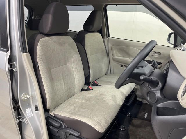 �^�]�Ȃ܂��ɂ͏\���ȃX�y�[�X������A�啿�ȕ��ł��������^�]���Ă�����������ł��B