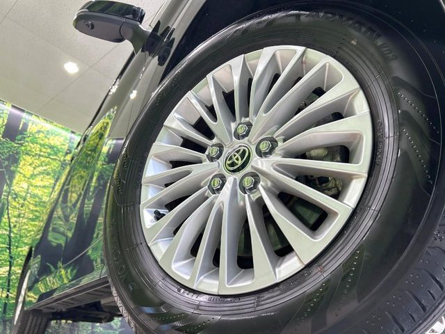 �y����17�C���`�A���~�z�C�[���z�O�ςɃ}�b�`���������A���~�z�C�[���𑕒����Ă���܂��B�e��ЊO�A���~�z�C�[����A�X�^�b�h���X�^�C�����戵�����Ă���܂��B���񂲑��k����������