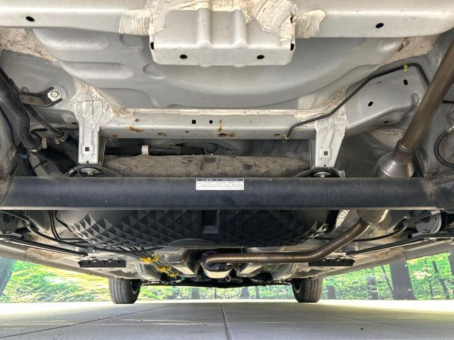 下回りがきれいなうちに、防錆加工の施工がオススメ。降雪地域はもちろん、沿岸部にお住いの方や、趣味でマリン・ウィンタースポーツをされる方にご好評いただいております。