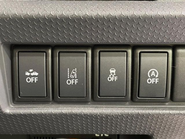 �y�X�Y�L �Z�[�t�e�B�T�|�[�g�z���s���ɑO���̎ԗ�����F�����A�Փ˂������Ȏ��͌x��ƃu���[�L�ŏՓˉ���Ɣ�Q�y�����A�V�X�g�B�����S�Ƀh���C�u�����y���݂��������܂��B