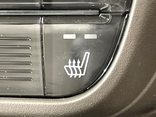 �y�V�[�g�q�[�^�[�z�������ɏd�󂷂�V�[�g�q�[�^�[!�G�A�R����葁�����܂��Ă����̂Ŋ�����̐l�����S�ł��ˁ�G�A�R���̉����͊������邩����A�Ƃ������ɂ����������߂ł��B