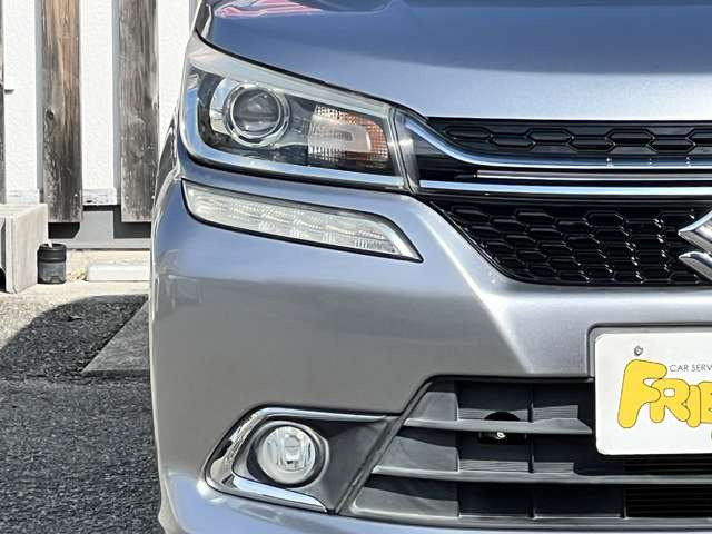 メンテナンスパックを同時加入していただくと、お得にオイル交換♪ お得に点検♪お得に車検♪まで整備工場、板金工場完備のフレンズに安心してお任せください!!