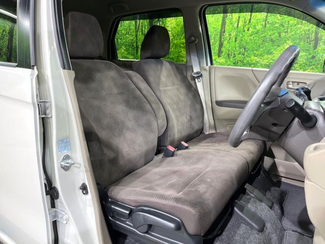 �^�]�ȃV�[�g���͎g�p�������Ȃ��A�ǍD�ȏ�ԂƂȂ��Ă��܂��B���J�Ɏg���Ă������Ƃ��悭�킩��܂��ˁB