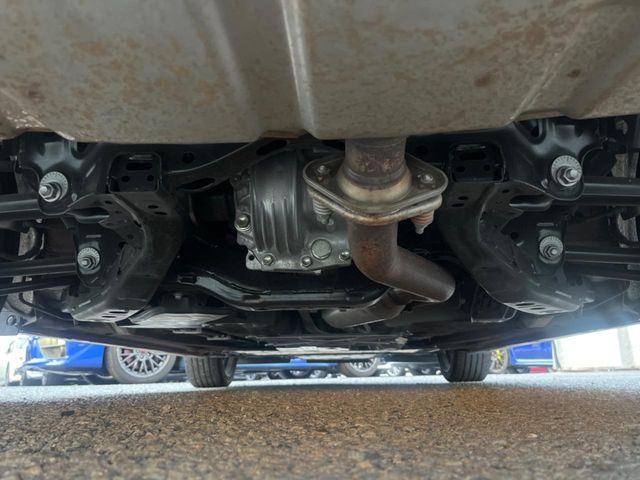 下回りがきれいなうちに、防錆加工の施工がオススメ。降雪地域はもちろん、沿岸部にお住いの方や、趣味でマリン・ウィンタースポーツをされる方に大変好評いただいております。