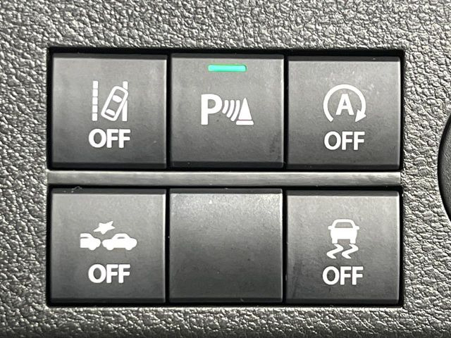 �y�A�C�h�����O�X�g�b�v�z�ԐM����a�؂Œ�Ԃ����ۂɃG���W�����~���A���ʂȔR���̏����}���܂��B�R��������ی�ɂȂ���@�\��G���W���̓u���[�L�𗣂��΍Ďn�����܂��B