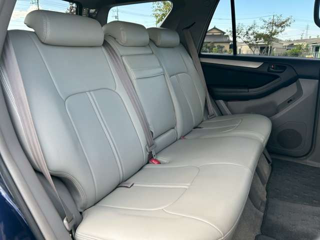 20�㒆�S�̎Ⴂ�X�^�b�t�����Ή������Ă��������܂�!���q�l�̂���]�ɓY����悤�w�߂Ă܂���܂��̂ŁA�X�������肢�v���܂��B���А����H������������[�Ԍ�̃A�t�^�[�����e�i���X�����C�y�ɂ����k���������܂��B