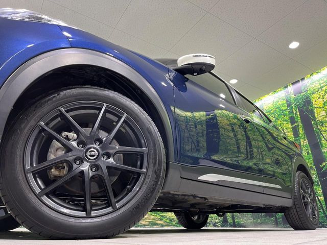 �y����17�C���`�A���~�z�C�[���z�O�ςɃ}�b�`���������A���~�z�C�[���𑕒����Ă���܂��B�e��ЊO�A���~�z�C�[����A�X�^�b�h���X�^�C�����戵�����Ă���܂��B���񂲑��k����������