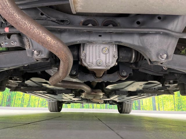 下回りがきれいなうちに、防錆加工の施工がオススメ。降雪地域はもちろん、沿岸部にお住いの方や、趣味でマリン・ウィンタースポーツをされる方にご好評いただいております。