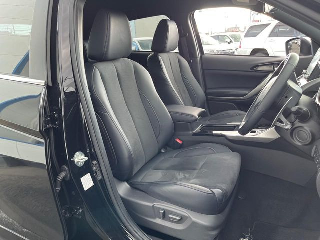 �y�n�[�t���U�[�V�[�g�z�������ƍ���S�n�𗼗������l�C�̃V�[�g���w�ʁE���ʂ̃t�@�u���b�N�f�ނ́A�ʋC���̗ǂ��⊊��ɂ����ɗD��Ă��܂��B�C���╞���ɍ��E���ꂸ���K�ɂ���肢�������܂��B