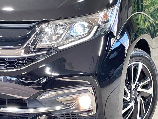 �yLED�w�b�h���C�g�z���V����ԑ��s�����ǍD�Ȏ��E���m�ۂ����S���ĉ^�]�ł��鍂�P�xLED�w�b�h���C�g�𑕔�!�_�����x�������A����d�͂��}�����Ă��܂��B