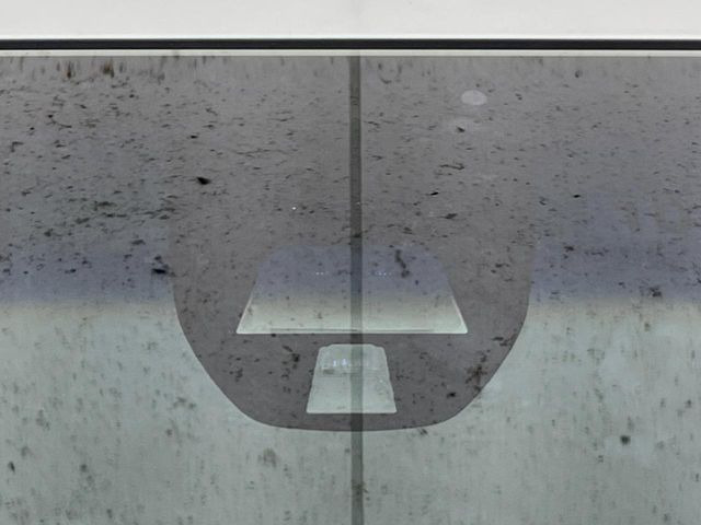 �y�V�e�B�u���[�L�A�N�e�B�u�V�X�e���z�ᑬ���s���ɑO���̎ԗ�����F�����A�Փ˂������Ȏ��͌x��ƃu���[�L�ŏՓˉ���Ɣ�Q�y�����A�V�X�g�B�����S�Ƀh���C�u�����y���݂��������܂��B