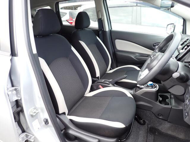 �t�����g�V�[�g����ԗǍD�ł���B�傫�ȎC��Ȃ��A����S�n�������ł���