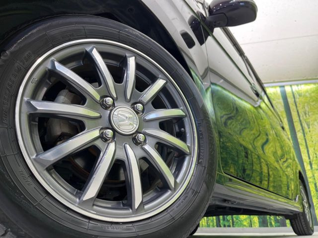 【純正14インチアルミホイール】外観にマッチした純正アルミホイールを装着しております。各種社外アルミホイールや、スタッドレスタイヤも取扱いしております。是非ご相談ください♪