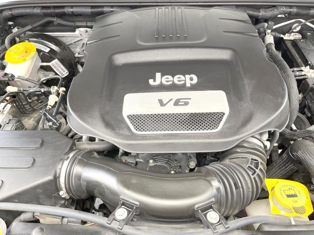 �����X�ł́A�e���[�J�[�̐�p�f�f�e�X�^�[�𓱓��B���Ǝ��i�����e�N�j�J���X�^�b�t���풓���Ă���܂��̂ŁA������̍ۂɂ����S���Ă����p���������܂��B