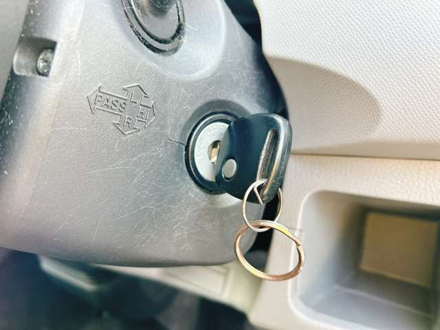 �y�L�[���X�G���g���[�z���ꂽ�ꏊ����h�A�̊J���ł��A�����^�b�`�Ŋy�X��荞�߂܂���