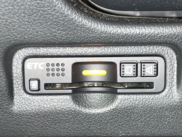 【ETC】高速道路の料金所をストレスなく通過!話題のスポットやサービスエリアに多い「スマートIC」利用時は必須のアイテムです。当店でセットアップを実施、ご納車当日からすぐにご利用いただけます!