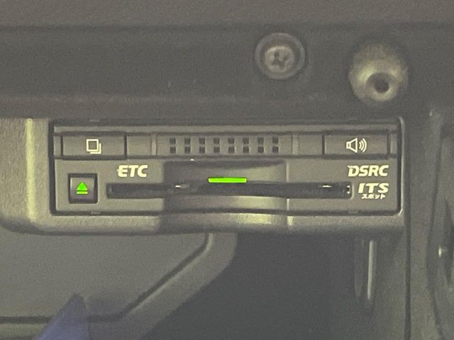 【ETC】高速道路の料金所をストレスなく通過!話題のスポットやサービスエリアに多い「スマートIC」利用時は必須のアイテムです。当店でセットアップを実施、ご納車当日からすぐにご利用いただけます!