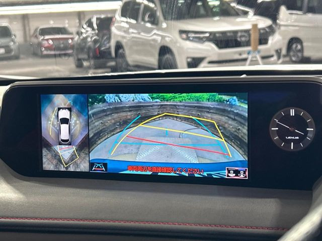 �y�p�m���~�b�N�r���[���j�^�[�z��p�̃J�����ɂ��A�ォ�猩���낵���悤�Ȏ��_��360�x�N���}�̎��͂��m�F���邱�Ƃ��ł��܂������p�������m�F���₷���A�����ꏊ�ł̐؂�Ԃ��⒓�Ԃ��X���[�Y�ɍs���܂��B