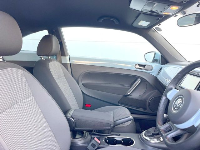 ●シートの使用感:破れ・へたりも少なく、ご覧の通りきれいな状態を維持しております。また、室内クリーニング・コーティングもご用命いただけます。