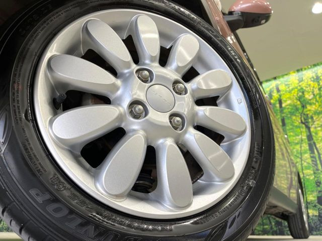 【純正14インチアルミホイール】外観にマッチした純正アルミホイールを装着しております。各種社外アルミホイールや、スタッドレスタイヤも取扱いしております。是非ご相談ください♪