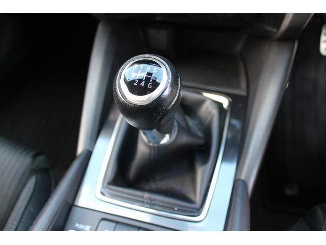 大好評のボディコーティング「ハイモースコート」もご納車までに施工可能。雨染みや線傷など中古車だからと諦めていませんか?ピカピカの状態でお乗り出しいただけます。