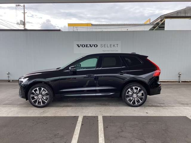 XC60ウルトラ B5 AWD ダークエディション 4WD
