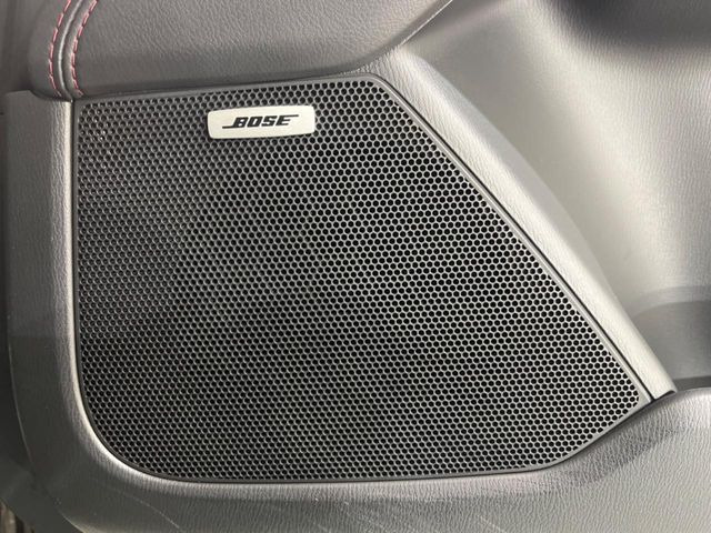 【BOSEサウンドシステム付き純正ナビ】充実のナビ機能はもちろん、高度なチューニング能力が搭載されており、高音質な音楽をお楽しみいただけます♪