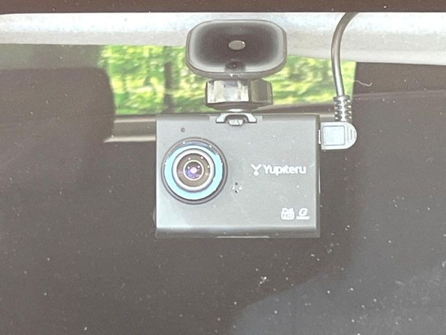 �y�h���C�u���R�[�_�[�z���S�E���S�ȃJ�[���C�t�ɕK�{�̃h���C�u���R�[�_�[�𑕔�!���s���͂������A������^�]�⎖�̂ɑ��������ۂ̏󋵂��f���ŋL�^���A����̃��X�N�ɔ����܂��B