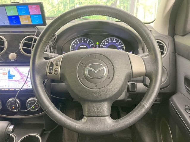 【ステアリングスイッチ】運転中、前方から目線をそらすことなく、オーディオ等の操作が可能な便利機能!安心&快適なドライブを演出してくれます♪