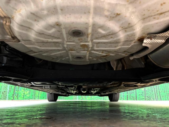 下回りがきれいなうちに、防錆加工の施工がオススメ。降雪地域はもちろん、沿岸部にお住いの方や、趣味でマリン・ウィンタースポーツをされる方にご好評いただいております。