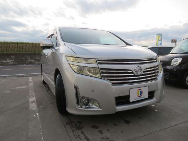 ★納車前には点検、整備、ルームクリーニング、磨き作業、でピカピカの状態での納車を心がけております!