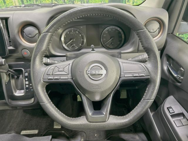 �y�����v�����X�e�A�����O�z�㎿�Ȋv���g�p���邱�ƂŁA��ɂ����������݂ƂĂ��^�]���₷���n���h���ł���