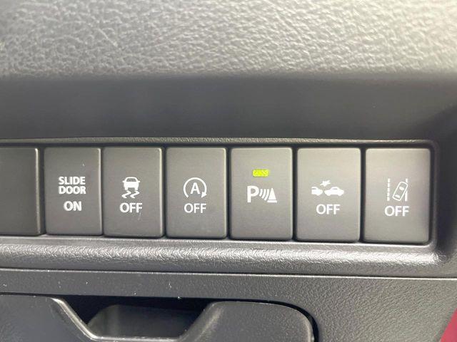 �y�X�Y�L �Z�[�t�e�B�T�|�[�g�z���s���ɑO���̎ԗ�����F�����A�Փ˂������Ȏ��͌x��ƃu���[�L�ŏՓˉ���Ɣ�Q�y�����A�V�X�g�B�����S�Ƀh���C�u�����y���݂��������܂��B