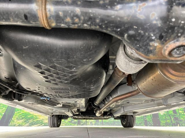 下回りがきれいなうちに、防錆加工の施工がオススメ。降雪地域はもちろん、沿岸部にお住いの方や、趣味でマリン・ウィンタースポーツをされる方にご好評いただいております。