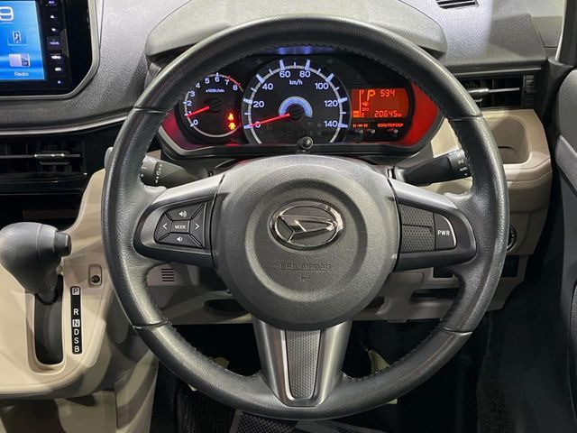 �y�����v�����X�e�A�����O�z�㎿�Ȋv���g�p���邱�ƂŁA��ɂ����������݂ƂĂ��^�]���₷���n���h���ł���