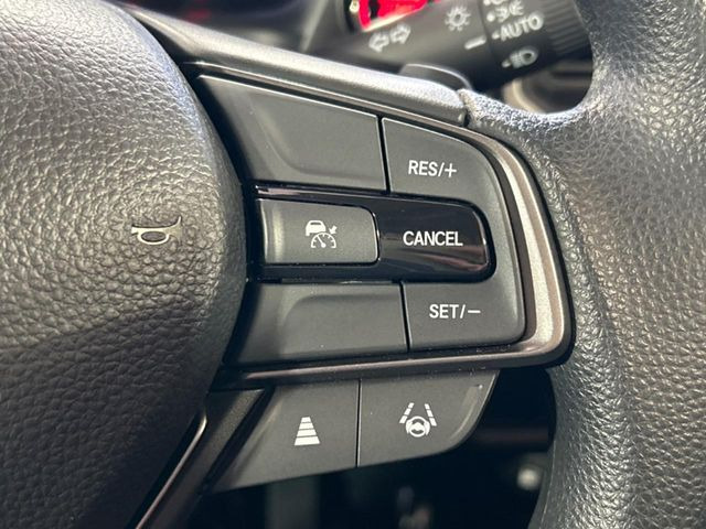 �y�A�_�v�e�B�u�N���[�Y�R���g���[���z�������H�ł̒��������s���y��!!�����ő��x��ۂN���[�Y�R���g���[�����A�Փˌy���V�X�e���ƘA�g���A�O���̎ԗ������m���ĎԊԂ�ۂ悤�ɑ��x���߂��Ă���܂�!!