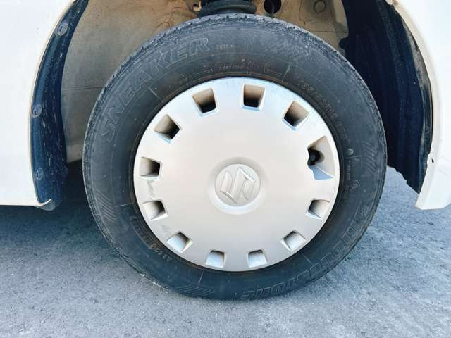 お好みのアルミホイールへのカスタムもお答えいたします!ご希望の際には当店スタッフまでお気軽にご相談下さい♪